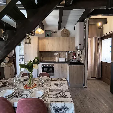 Peace And Relaxation In Buggio, Surrounded By Greenery Apartman Buggio
