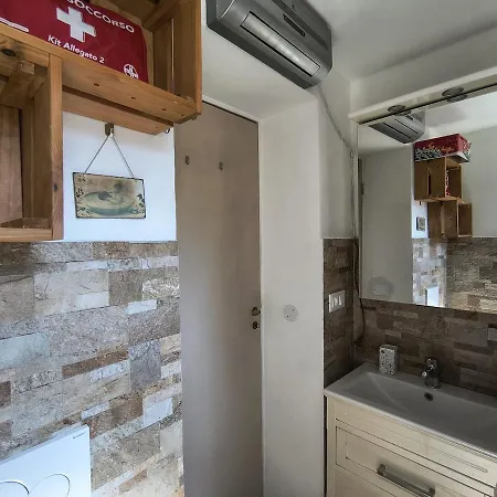 Apartman Peace And Relaxation In Buggio, Surrounded By Greenery *