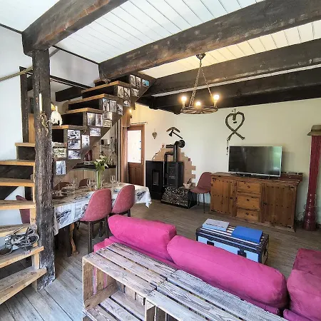 Apartman Peace And Relaxation In Buggio, Surrounded By Greenery