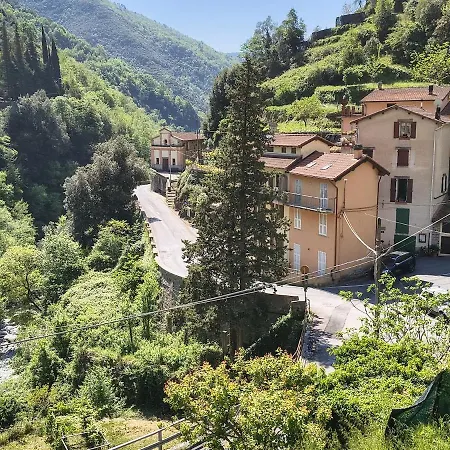 Peace And Relaxation In Buggio, Surrounded By Greenery Appartamento